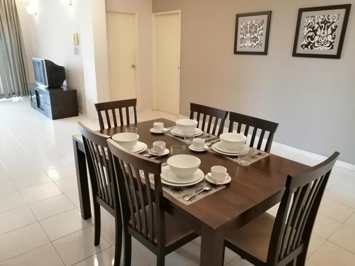 Noble Villa Apartment George Town Esterno foto