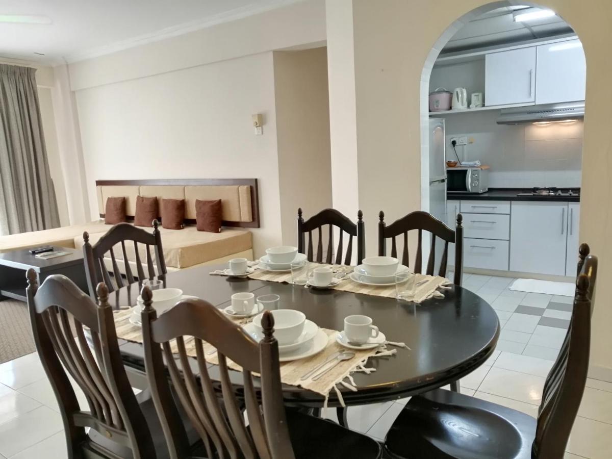Noble Villa Apartment George Town Esterno foto